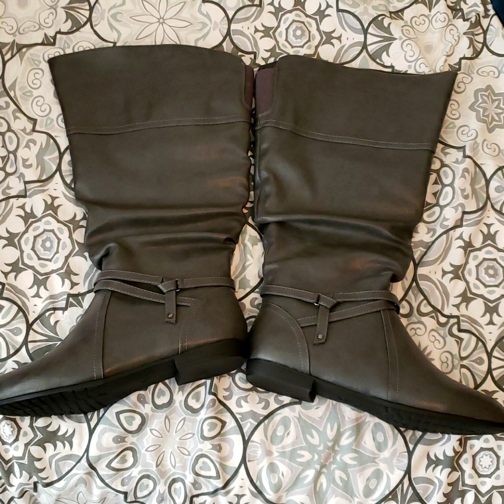Tall Boots. Wide Calf.